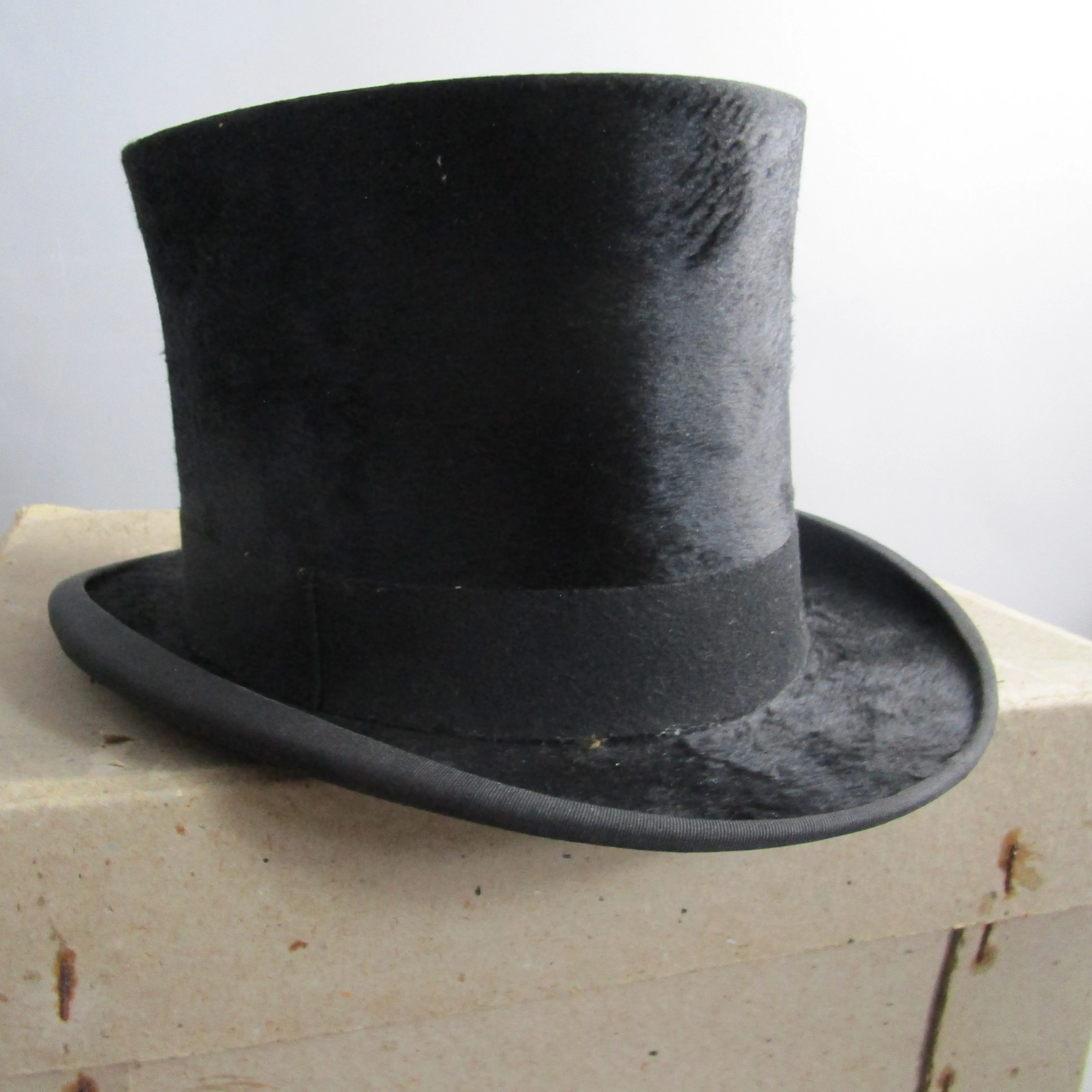 Black Silk Top Hat Lincoln Bennett & Co London In Box Vintage Retro circa 1940's