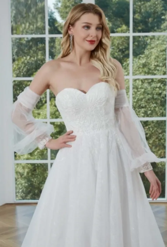 Chic Chiffon Lace Bridal Dress with Detachable Sleeves