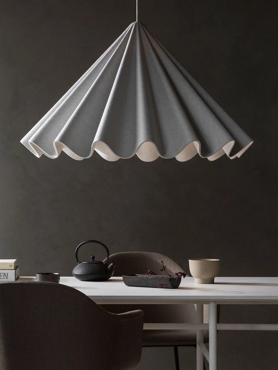 Dancing Pendant Lamp