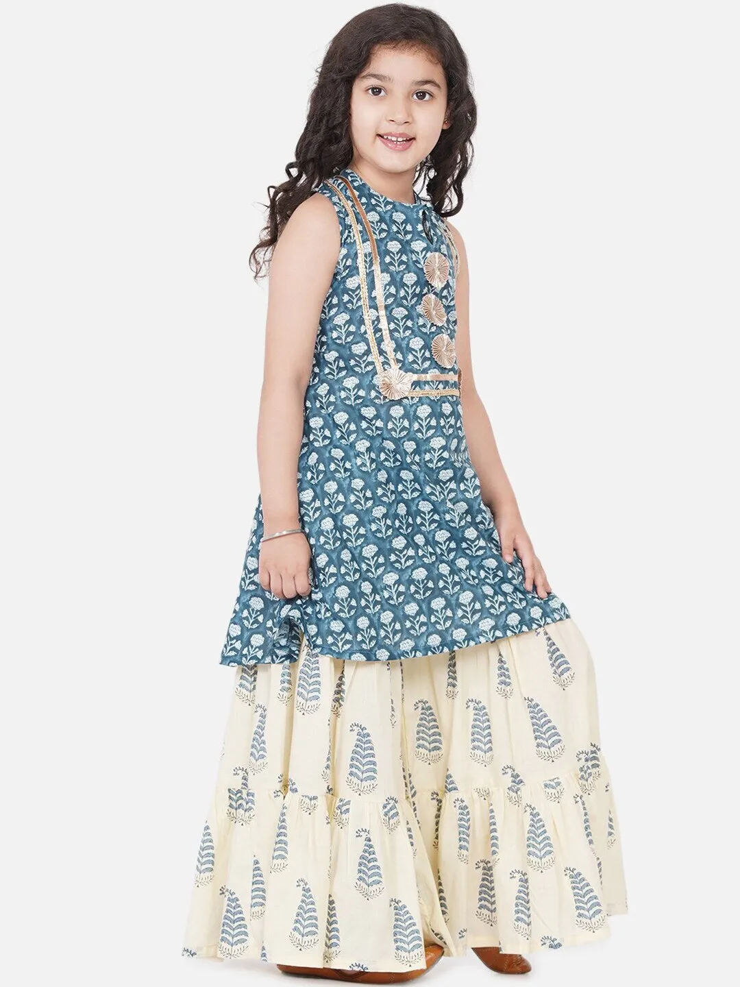 Girl's Blue Floral Printed Pleated Kurta with Skirt - NOZ2TOZ KIDS