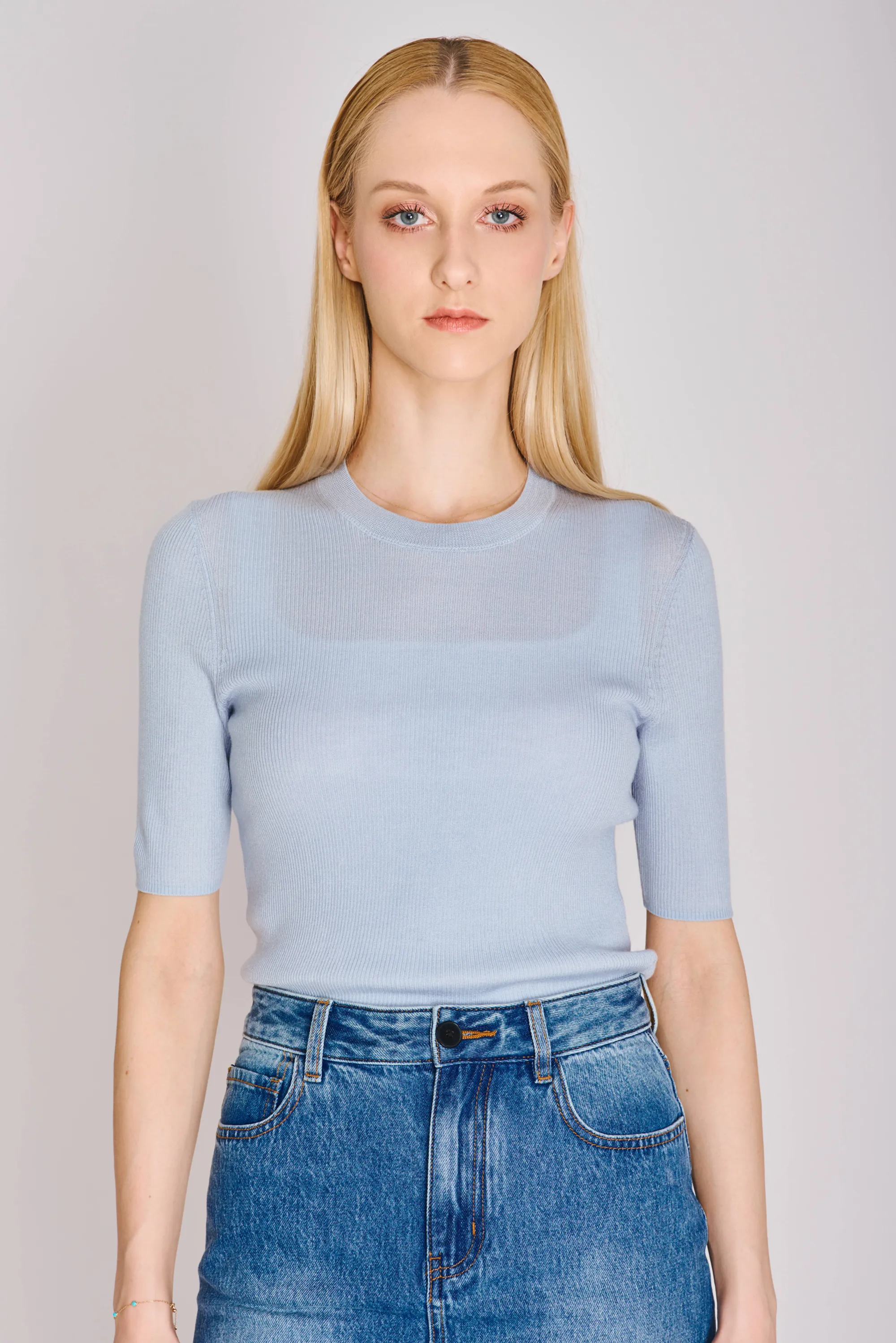 MONA silk-blended top (Light blue)