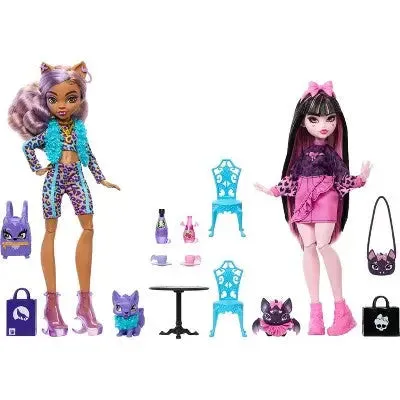 Monster High Faboolous Pets Draculaura and Clawdeen Wolf Fashion Dolls with Two Pets