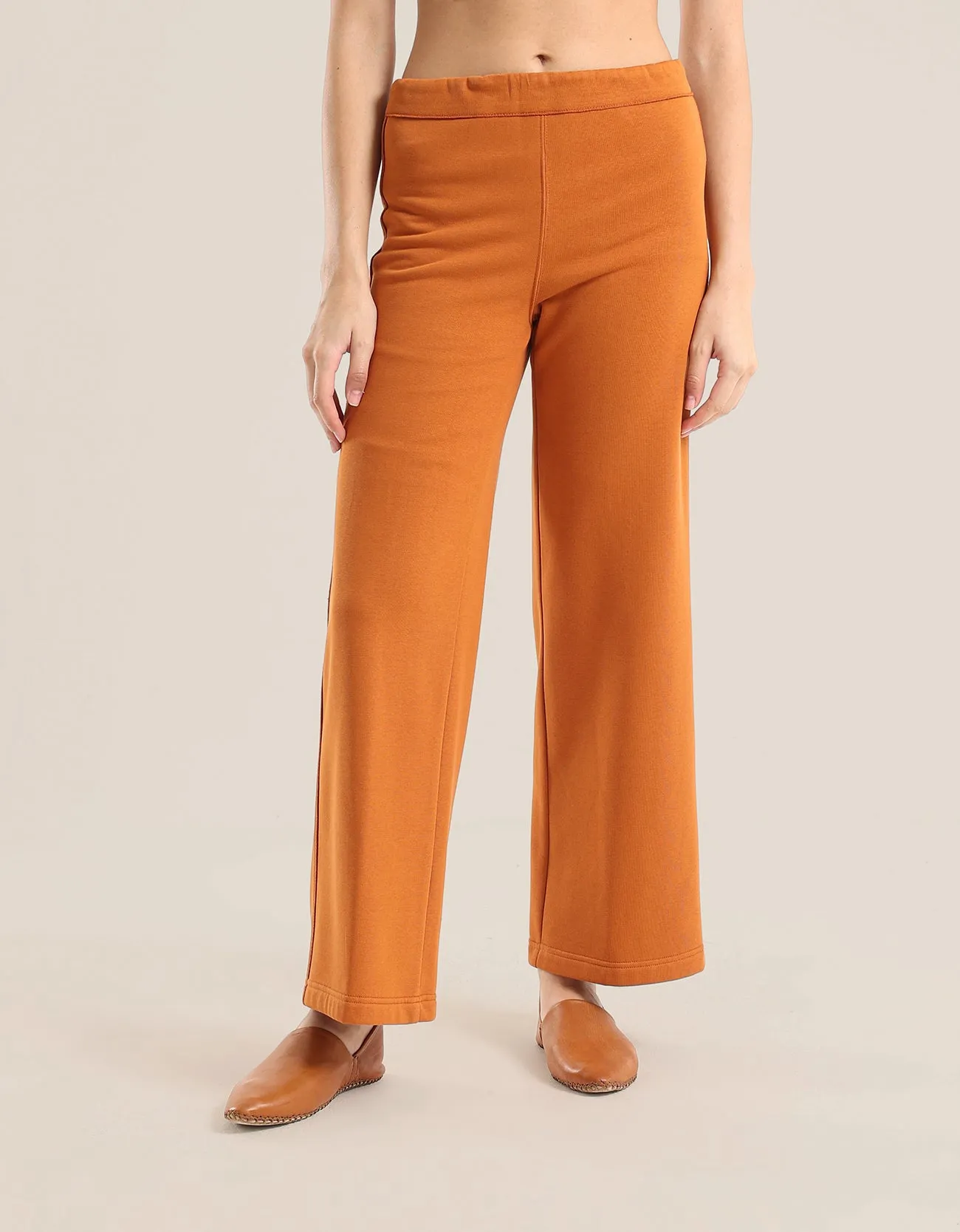 Wide leg milton pants with elastic on the back