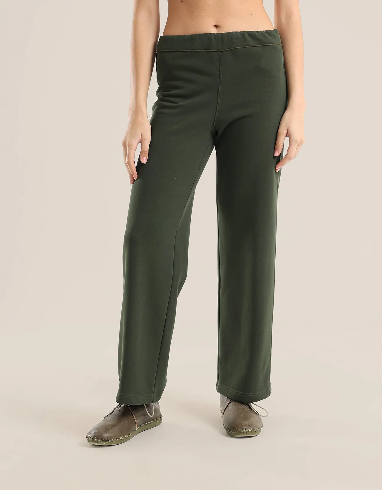 Wide leg milton pants with elastic on the back